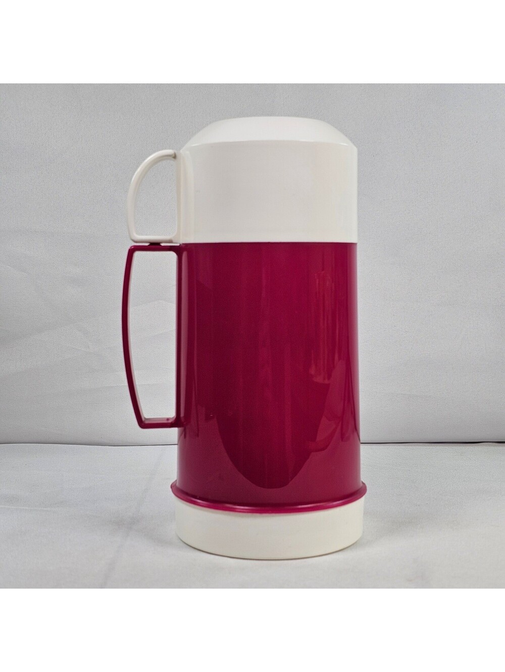 Vintage Thermos Magenta Pink 16 oz Insulated Food Jar Cup Handle Made in Canada